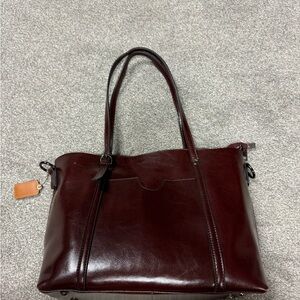 Women’s leather purse